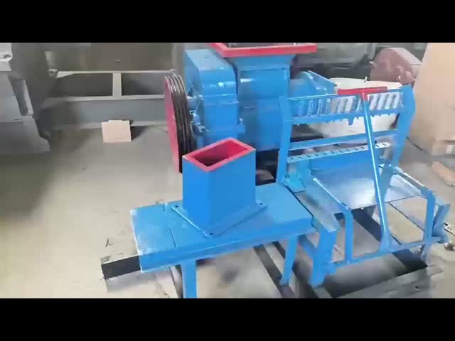Metallurgy Clay Brick Making Machine With HP15 Diesel Engine