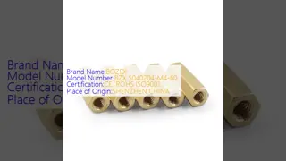 Suportes de latão fixam placas de circuito