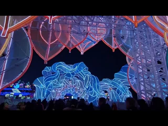 Realistic Animal-Shaped Festival Lanterns - Durable Outdoor Lighting for Theme Parks & Gardens