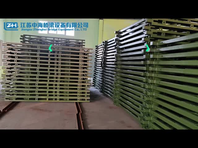 Galvanized Steel Structure Bridge Portable  3.2m-3.7m Q345 Grade