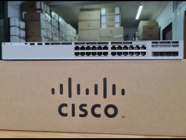 C9200L-24P-4G-A Catalyst 9200L 24-port PoE+ 4x1G Uplink Switch Network Advantage
