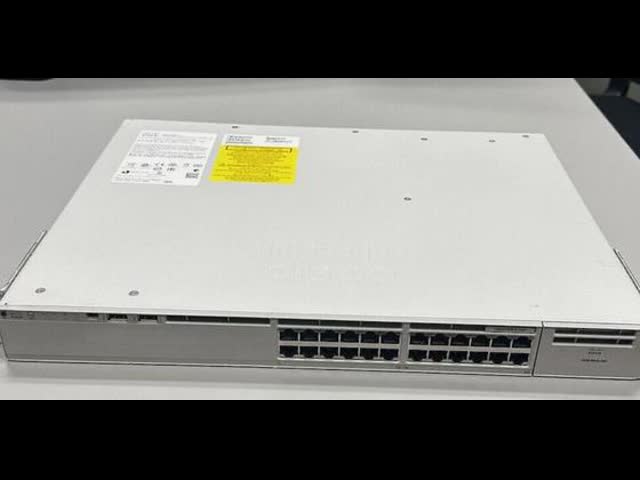 C9200-24P-A  Cisco Switch Catalyst 9200  24-port PoE+ Data Switch, Network Advantage