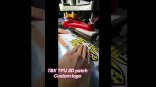 Custom 3D TPU High-Frequency Patch - Metallic Gold Handprint Design for Apparel & Accessories