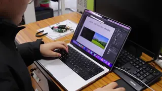 China Customized Virtual Three Dimensional Interactive Teaching 3D Display Screen supplier