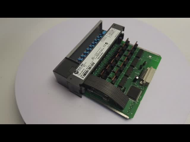 Industrial Automation AB Input Output Module 1746-OBP16 SLC500 Ser.C