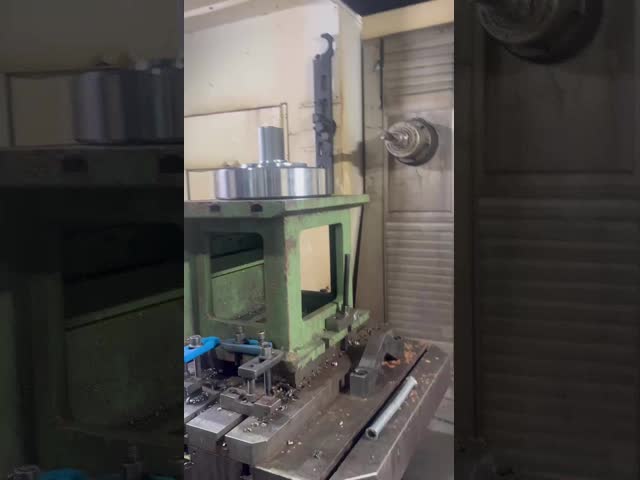 API 6A Wellhead Casing Head for Oilfield Cementing 2000-15000 PSI