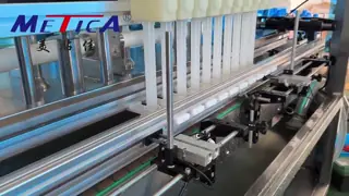 China Bottle Filling Equipment 4 Nozzles Filling Machine With Servo System supplier