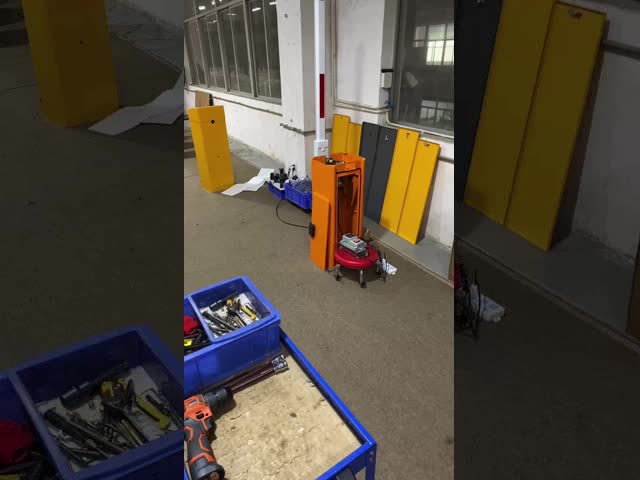 How to Ensure Barrier Gate Stability in Extreme Temperatures: Servo Barrier Applications in Industrial Sites