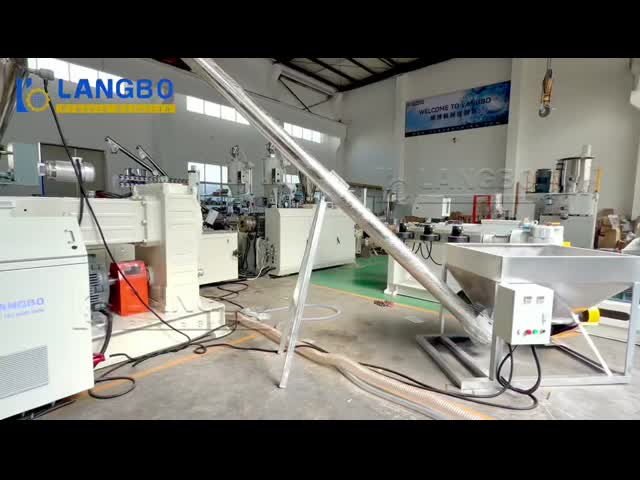 CE ISO Certified PVC Pipe Production Line with Synchronized Fixed-Length Cutting and Uniform Wall Thickness Control