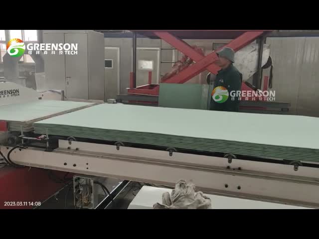 Industrial High Efficiency Plasterboard Strip Cutter For Dust Free Cutting And 100mm Wide Slats Production