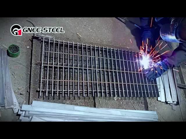 Galvanized High-Safety Steel Grating for Flooring Drainage Systems with Customizable Sizes
