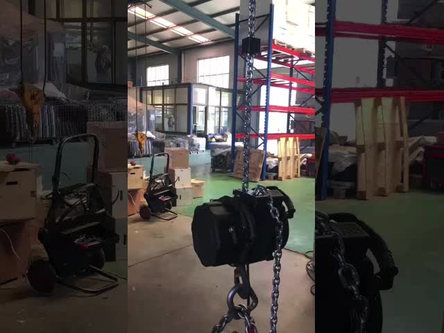 1000kg Stage Chain Hoist Flight Case Package With 4-channel Control Box