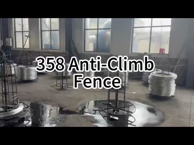 Welded Mesh Fence Metal Mesh Cage Panels Designed for Reusability Durability and Long Service Life in Storage Systems