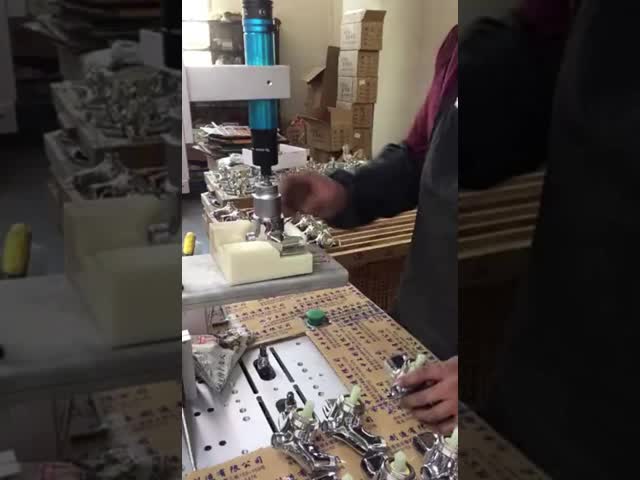 Semi-Automatic Manifold Assembly Machine for Faucet and Valve