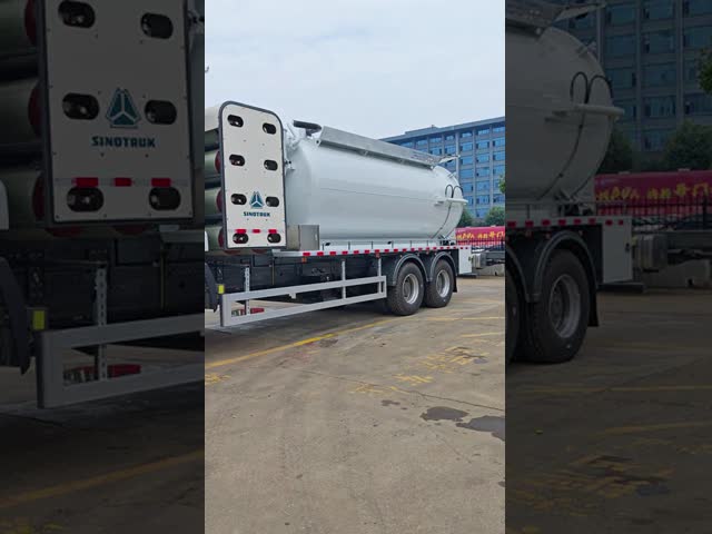 15m³ CNG Vacuum Sewage Suction Truck with Jurop Vacuum Pump for Municipal Sewer Dredging