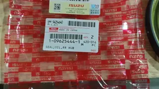 1-09625444-1 SEAL;OIL,HUB