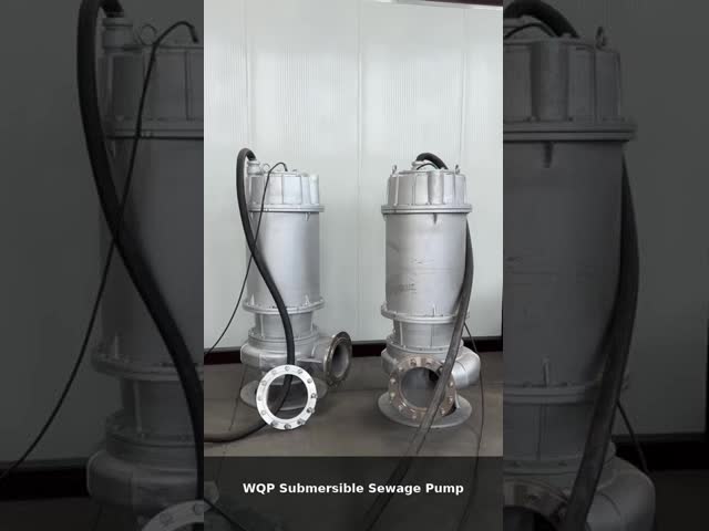 Black 4hp Cutting Submersible Sewage Pump 7 - 15m Head Automatic Mixing Device