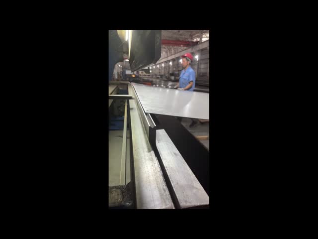 160T CNC hydraulic press brake daily production