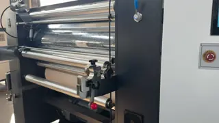 China Multi Function Automatic Window Patching Machine with Servo Motor Driven System supplier