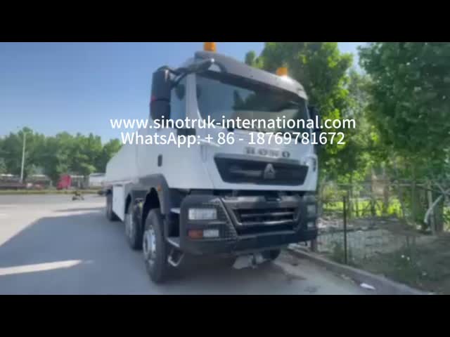 SINOTRUK HOWO-TX 8×4 40m³ Oil Tanker Truck for Efficient Oil Transportation