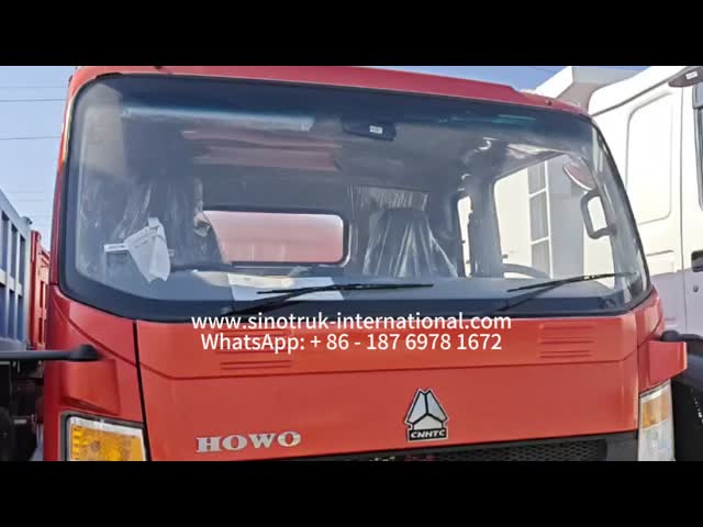 SINOTRUK HOWO 4×2 Light Sprinkler, 6CBM Water Tank Truck